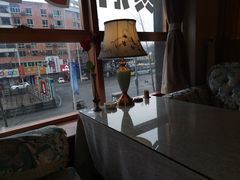 靠窗位-迪欧咖啡(汇通店)