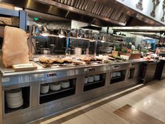 -圣丰索菲特·2 On 988 Café 自助餐厅