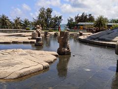 -亚龙湾中心广场