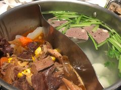 鸳鸯锅底-牛焱·贵州黄牛肉火锅(城西银泰店)