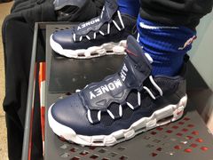 -NIKE上海青浦优选体验店