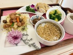 -兰心墩楠月子会所(万达店)