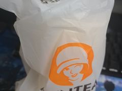 -沪上阿姨·精选茶饮(十一经路店)