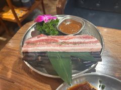 -明洞阿姨·韩式酱蟹烤肉·创意料理(三元桥店)