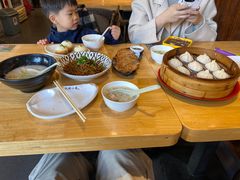 -玖鲜小笼(中山广场店)