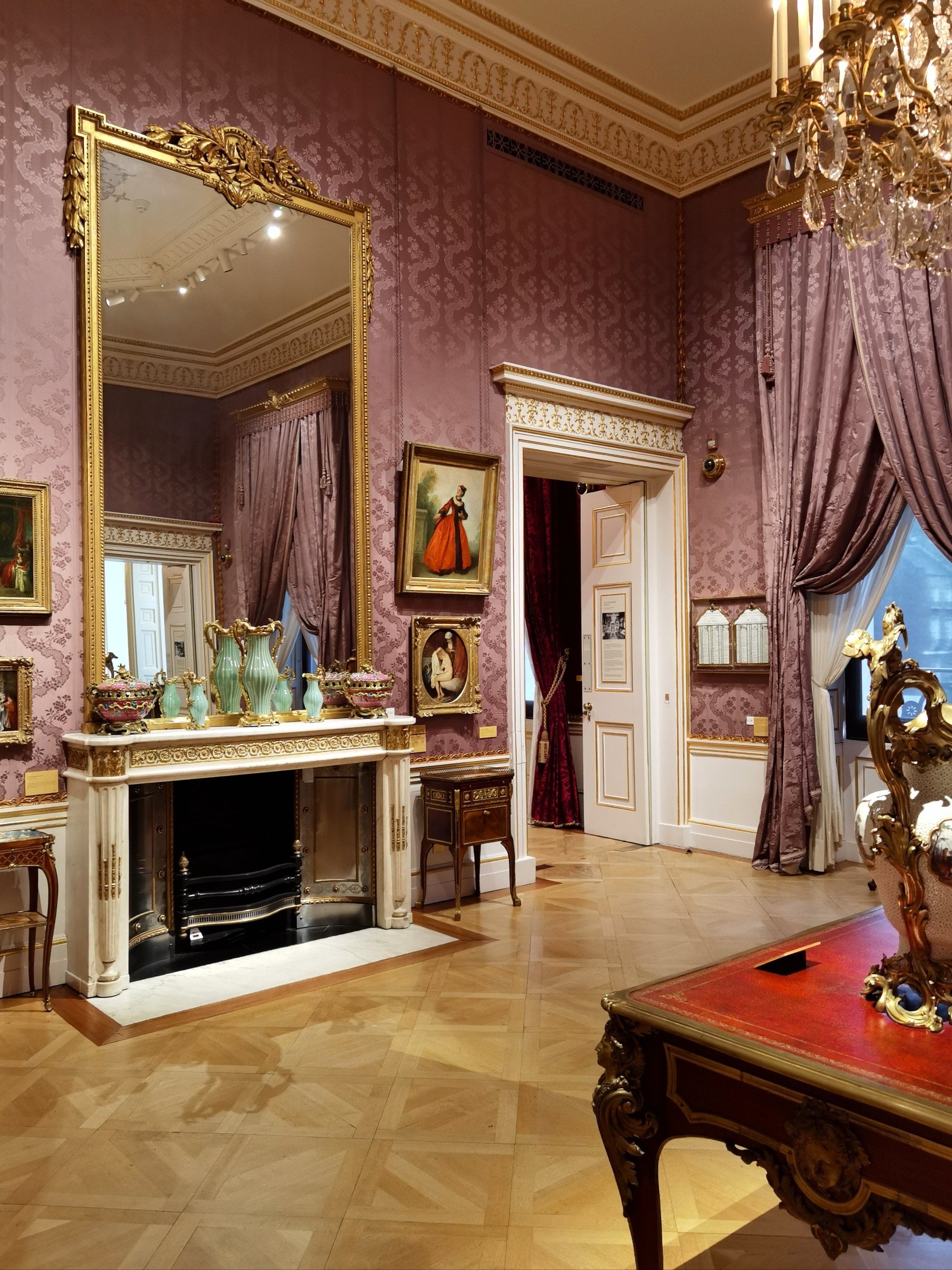 这是谁富丽堂皇的家呀