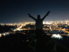 -鬼笑石后山停车场