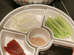 -柴火大院烤鸭民间菜