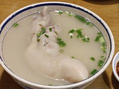 -易老妈蹄花.创于1935(总店)