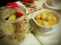 -新大咀港式茶餐厅(宝山万达店)