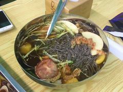 -马路牙子地桌烤肉(工体店)