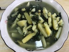 野菜土豆泥汤-老舅老蒙肉饼非遗店(一店)
