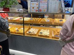 面包甜点陈列柜-君之狮子山·轻糖烘焙(松江印象城店)