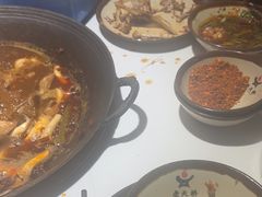 -老天桥蛙炉火锅(姑苏总店)