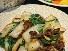 -红东阁东北菜烤肉酒馆(CROSS万象汇店)