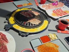 -盛辛巴·东北炭火烤肉(托乐嘉店)