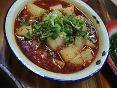-咏勝锑锅麻辣烫(净居寺路总店)