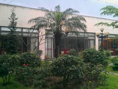 空中花园-东豪园林海鲜酒家(南港路辅路店)