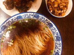 红汤面底-裕兴记•蟹黄面馆(人民广场店)