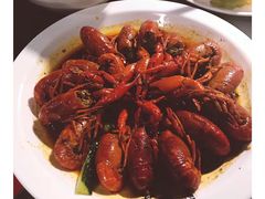 -龙巢盱眙龙虾·牛蛙·烧烤宵夜(八卦岭店)