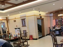 -皇城老妈·大连海鲜火锅(港湾店)
