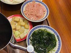 -沸炉重庆老火锅(军事博物馆店)