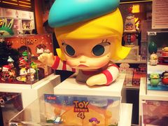 -泡泡玛特POPMART(上海环球港店)