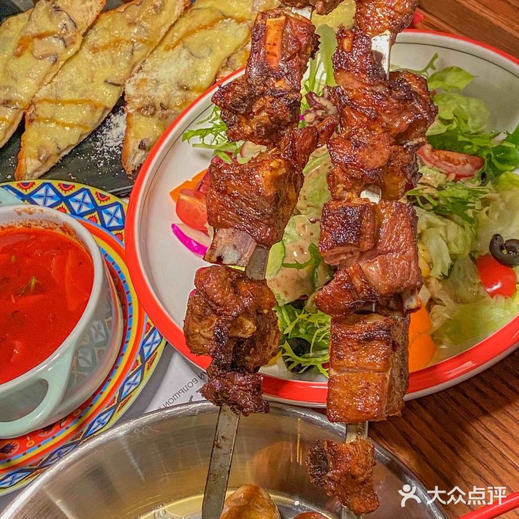 来炫俄罗斯大肉串！