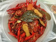 -二钳洞庭虾蟹·江湖菜(成都鹭岛店)