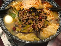 七爷螺蛳粉-螺世纪螺蛳粉·桂味小排档(裕德店)