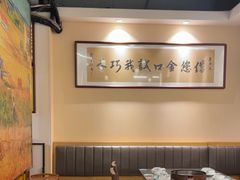 -胡须佬鸡煲四季火锅店(石厦西村直营店)
