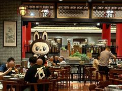 -龙悦湾酒家·八阵鱼生·渔人码头店