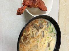 -津津老鸭粉丝馆(正东路店)