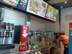 -汉堡王(金鹰天地广场店)