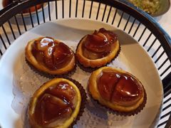 一口鲍鱼酥-三号黄浦会Canton Table