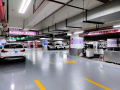 -百联又一城停车场