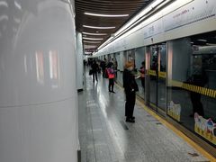 -汉中路(地铁站)