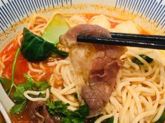 -遇见小面(东方宝泰店)