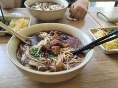 -李先生牛肉面(长春红旗街店)