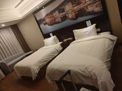 -维也纳国际酒店·上海虹桥火车站国家会展中心店