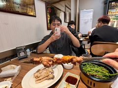 -贯贯吉·清真餐厅(浙江中路店)