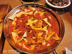 -胡马八破·川菜小馆(高新万达店)