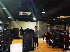 -一兆韦德健身(张杨路店)