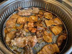 -佰烧海鲜烤肉火锅自助(泰华假日广场店)