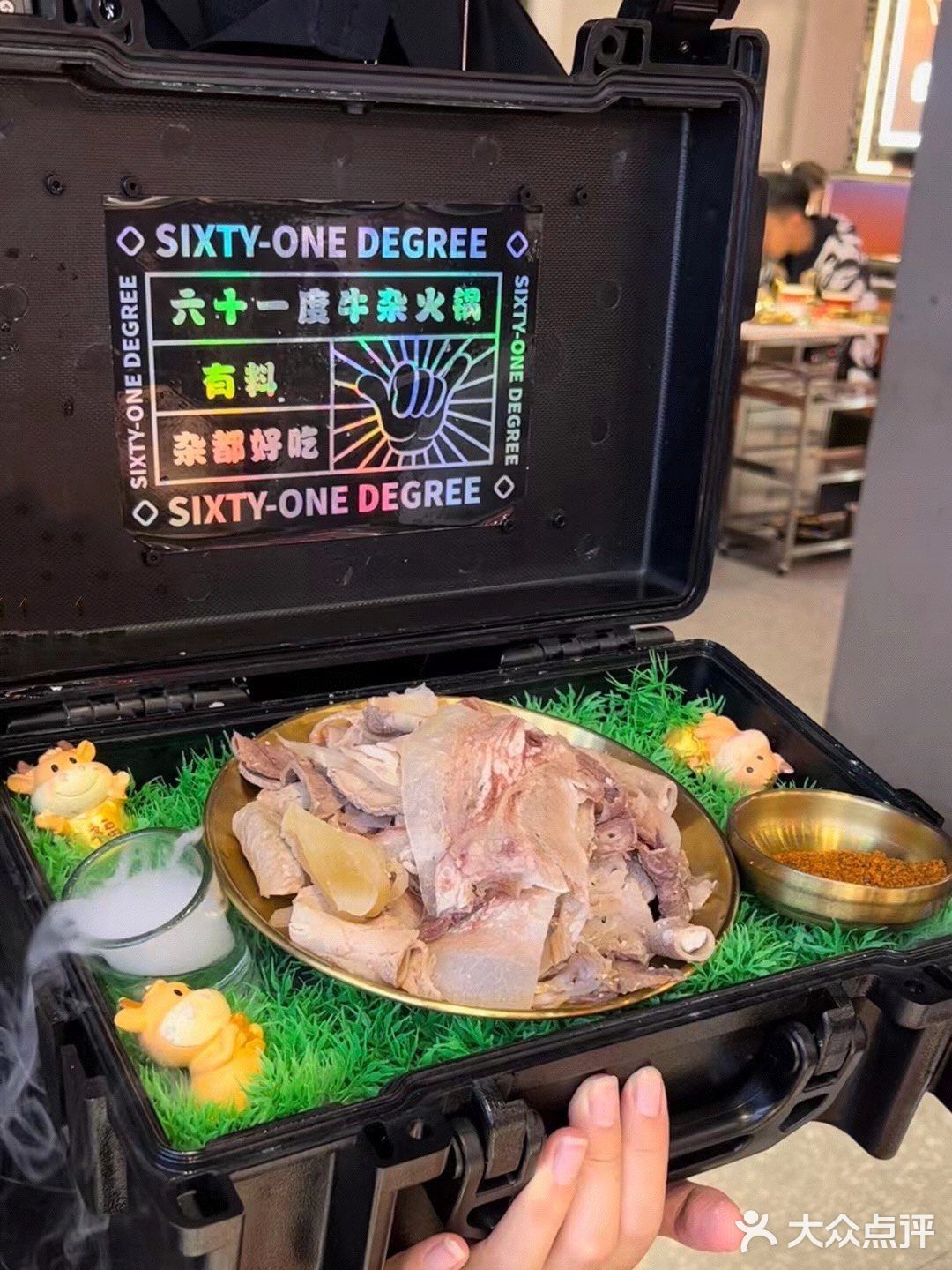 在潘帅开的火锅🍲店里实现甜品🍮自由啦！