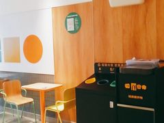 大堂-麦当劳(玉桥中路店)