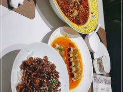 -皇城根·鲁菜济南菜·吊炉烤鸭·炒鸡鱼头(济南旗舰店)