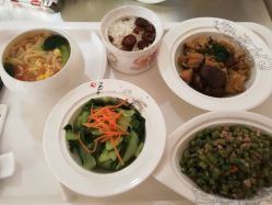 -菁幼月子会所(儿童医院店)