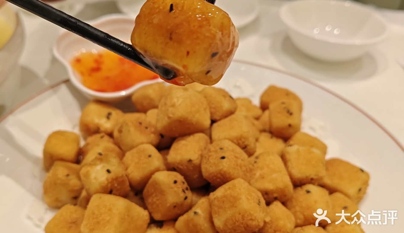 打卡老广墙裂推荐的粤菜酒楼 