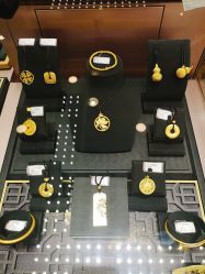 店内环境-六福珠寶(苏州人民商场店)